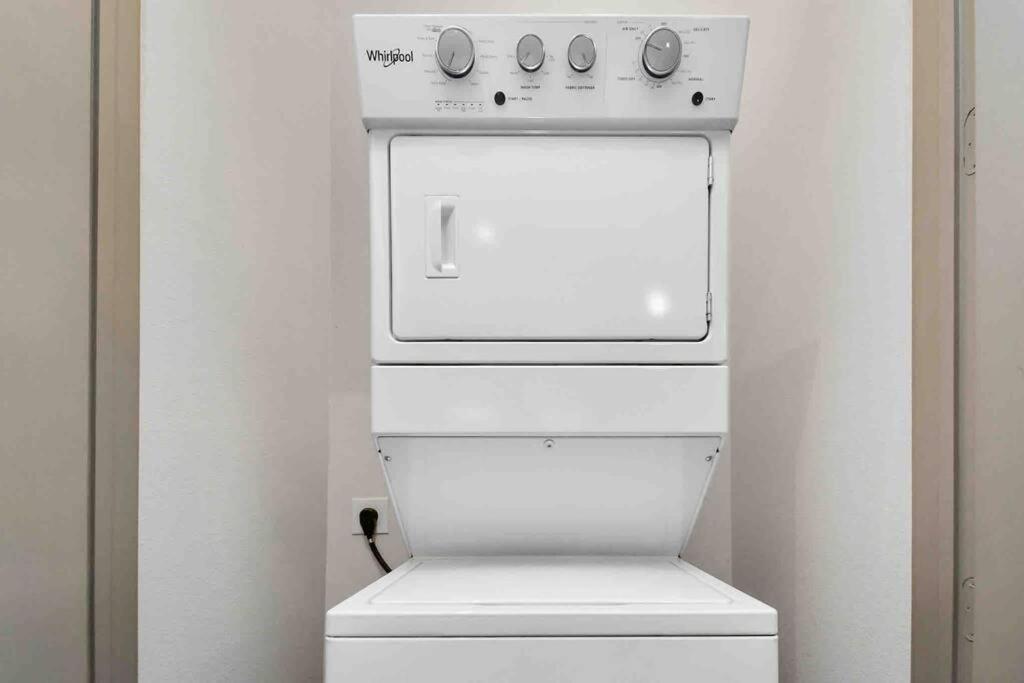 Apartament Htown Downtown Oasis Houston Zewnętrze zdjęcie