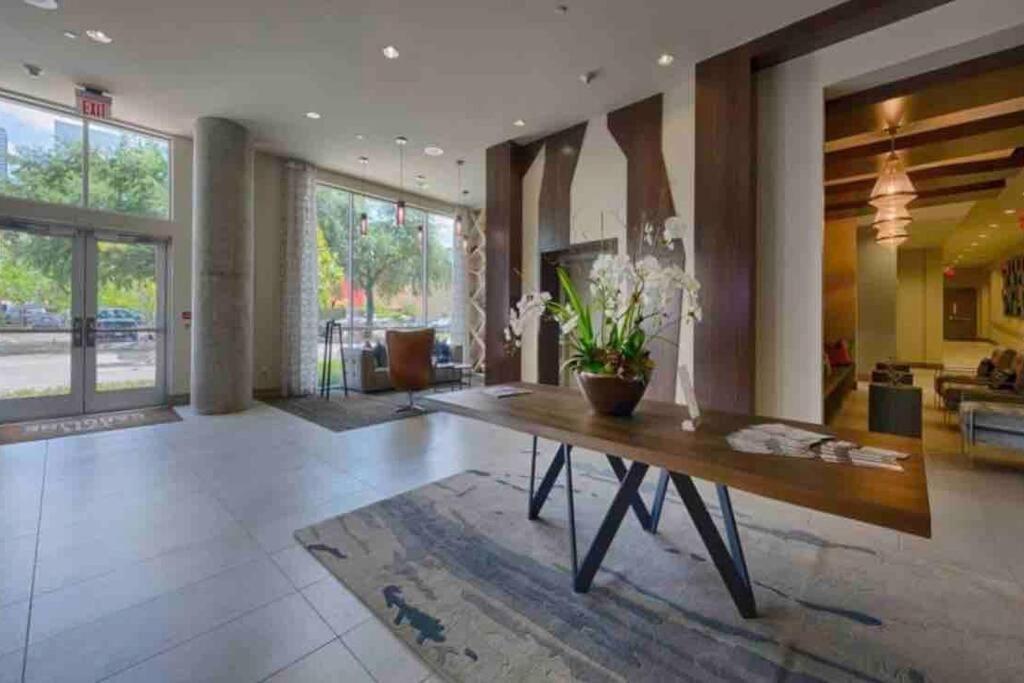 Apartament Htown Downtown Oasis Houston Zewnętrze zdjęcie
